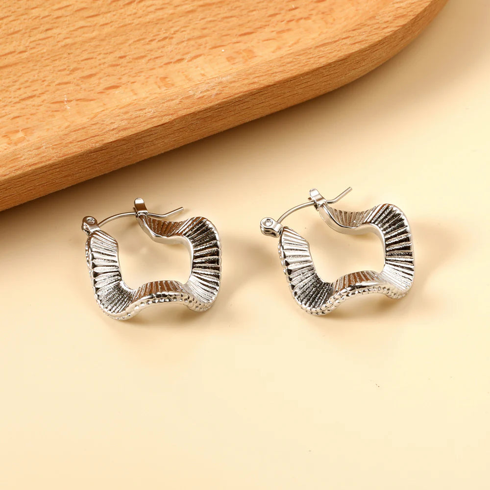 wavy earrings